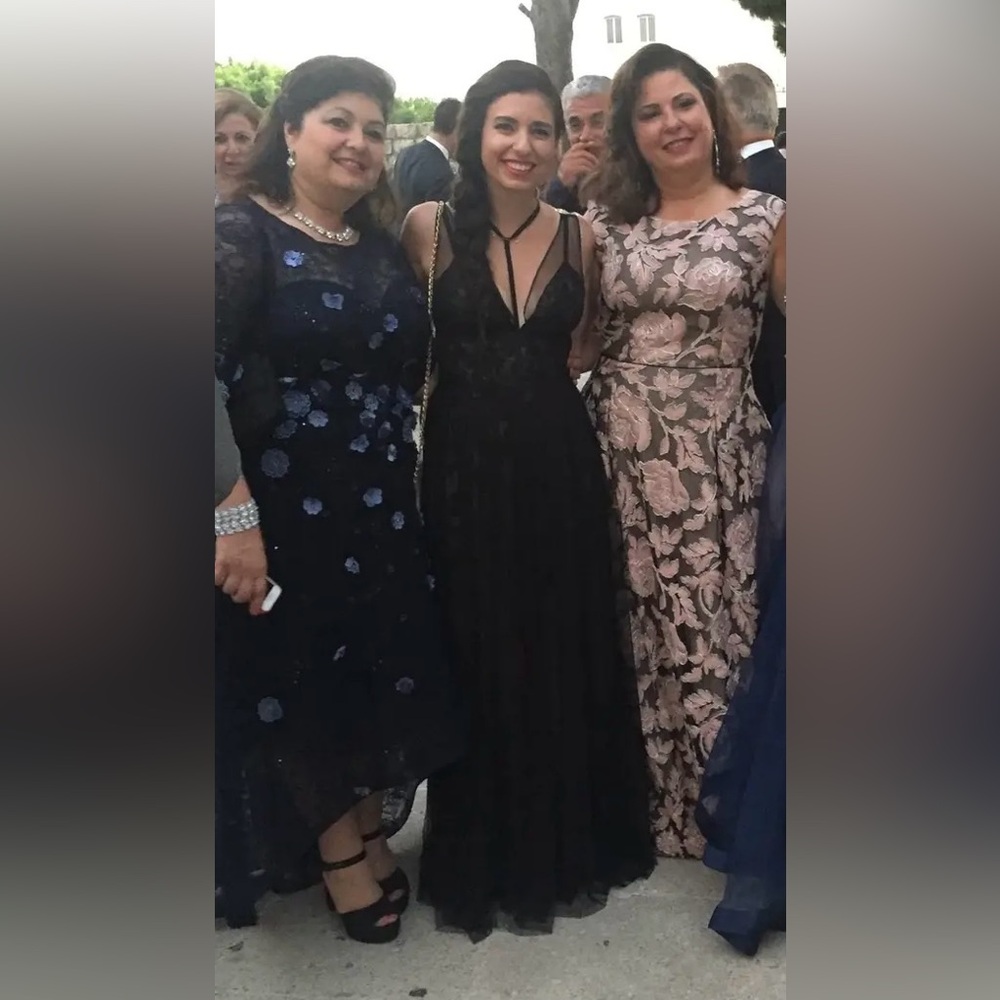 Black Vera Wang Gown - Size 2